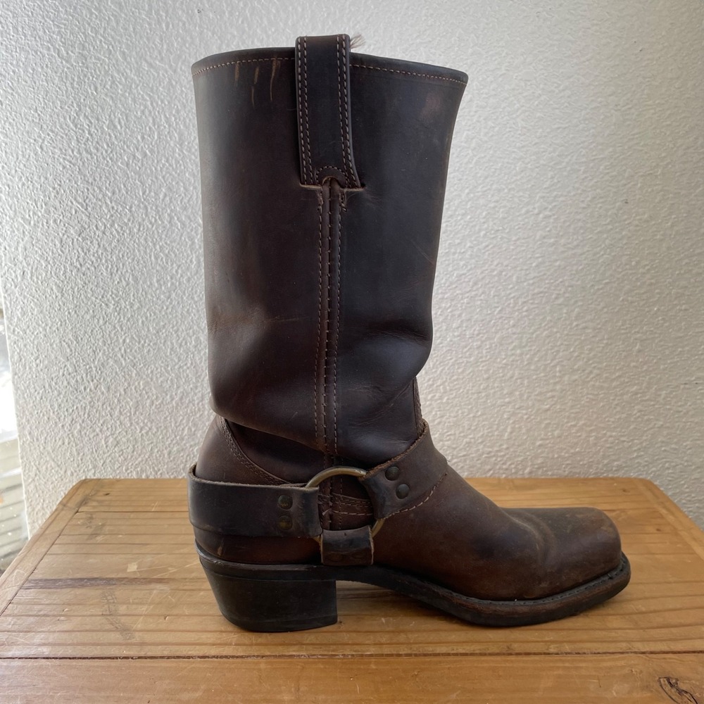 FRYE Women's  Size 7.5 Harness 12R Boot Brown Pull On Biker Moto 77300 Mid Calf - Picture 7 of 16